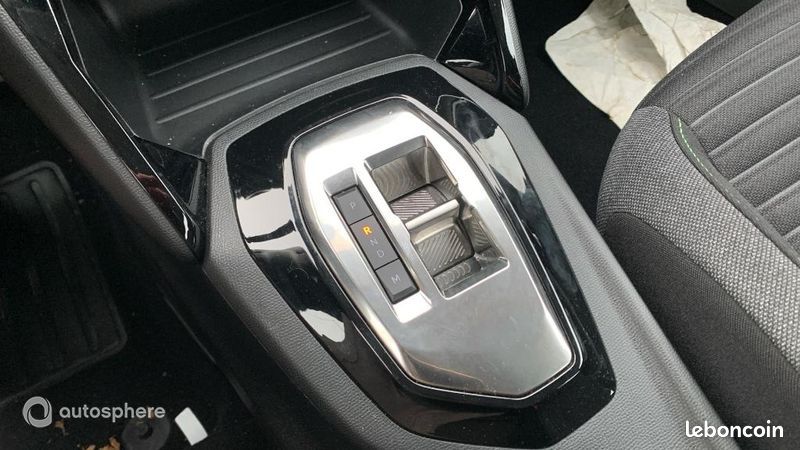 Peugeot 208 1.2 Hybrid 100ch Active e-DCS6 (image 29)