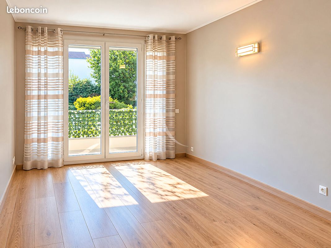 Appartement 2 pièces 43 m² · à Alfortville · 43 m² · 1 200 €/mois