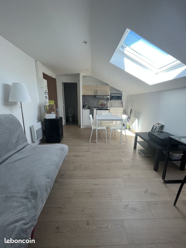 Appartement 1 pièce 17 m² · à Annonay · 17 m² · 340 €
