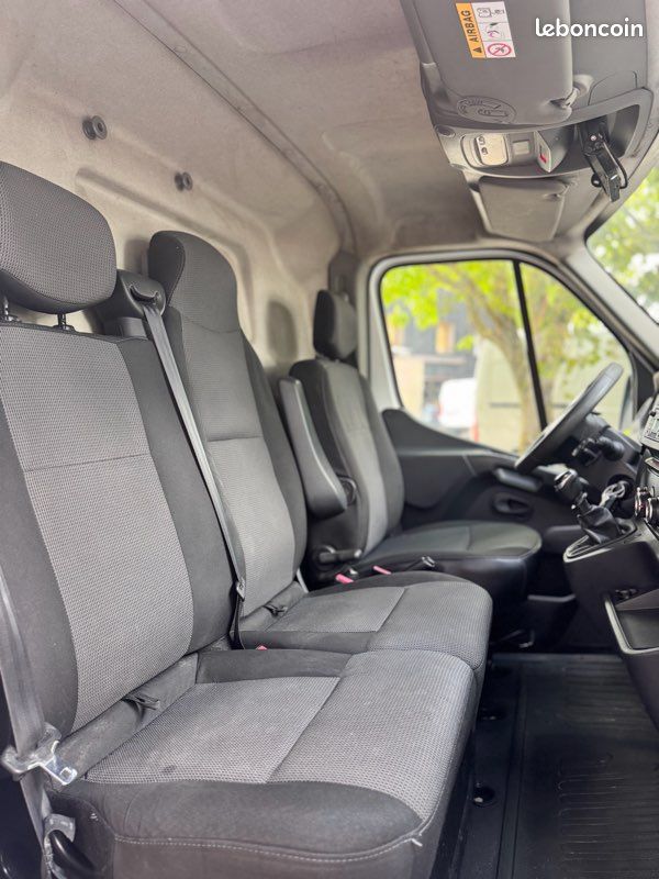 Renault MASTER 2,3 DCI 3.5t L2H2 BLUE DCI GRAND CONFORT FOURGON 2020 – photo 15