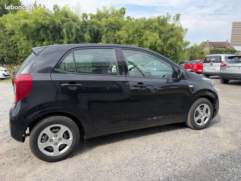 Kia Picanto 1.0i 67 CH (image 5)