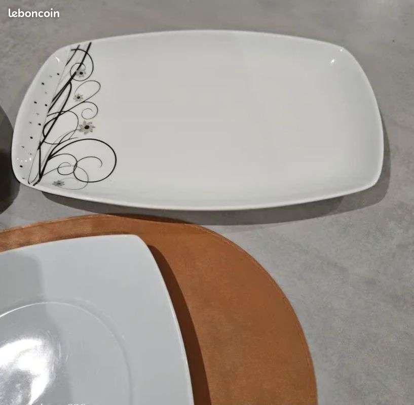 Service vaisselle porcelaine blanche et grise (image 6)