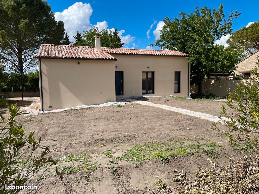 Maison 3 pièces 112 m² · à L'Isle-sur-la-Sorgue · 112 m² · 599 000 €