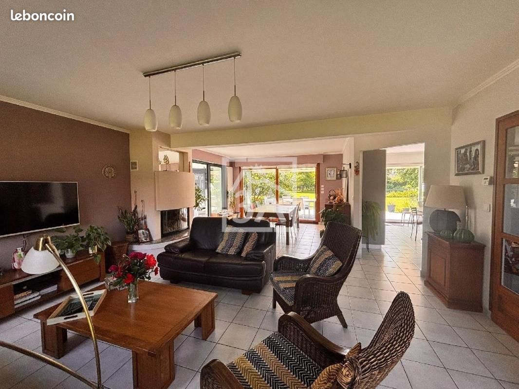 Maison 13 pièces 225 m² · à Hazebrouck · 225 m² · 550 000 €