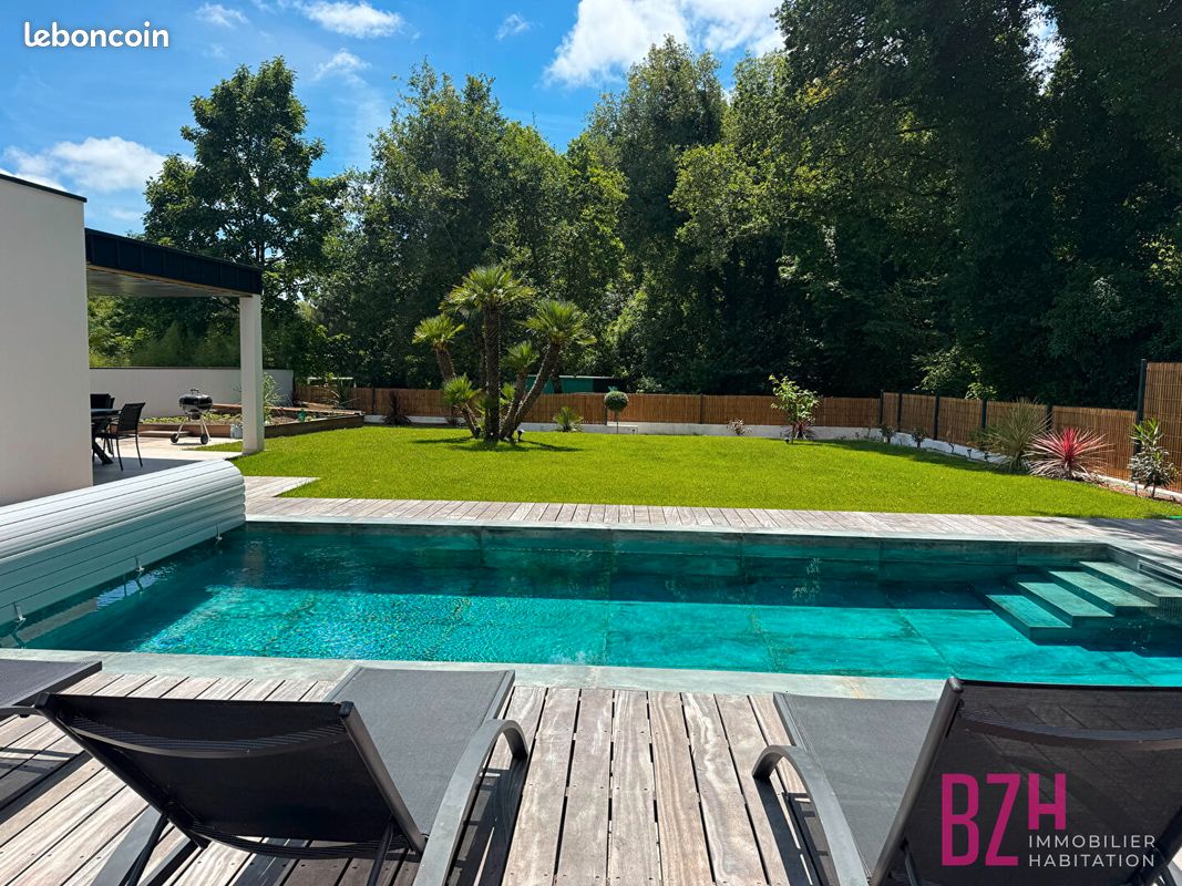 Maison 7 pièces 223 m² · à Saint-Avé · 223 m² · 1 155 000 €