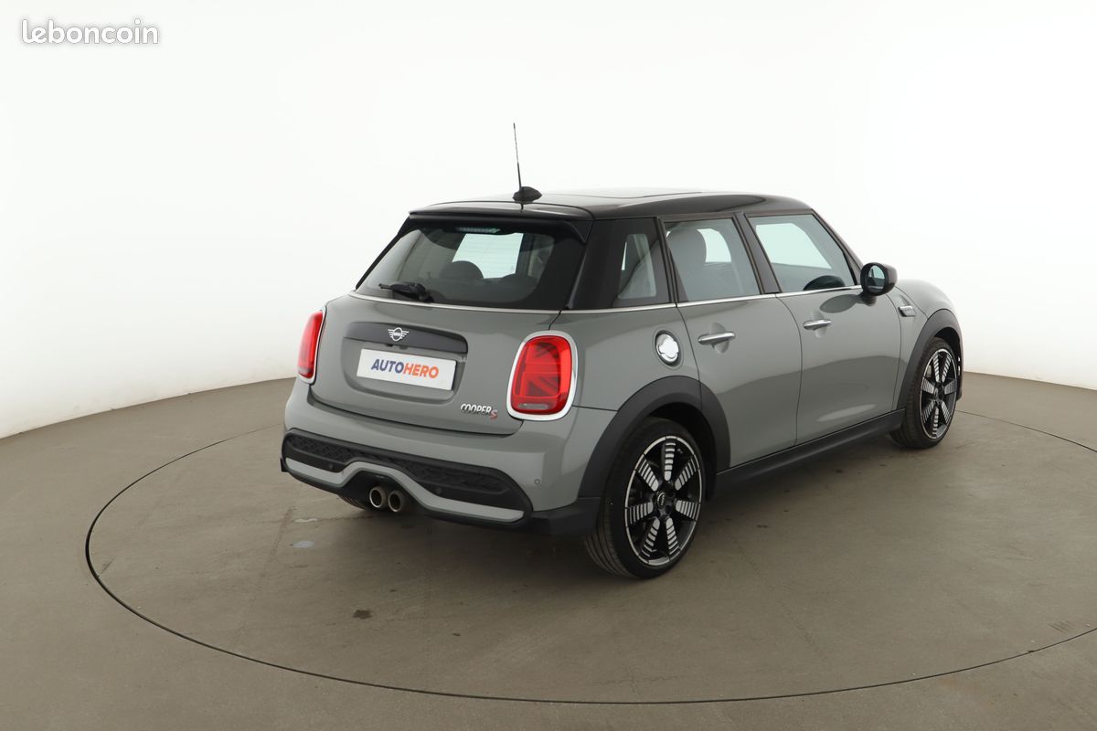 MINI Mini Cooper S Edition Camden BVA7 5P 178 ch (image 3)