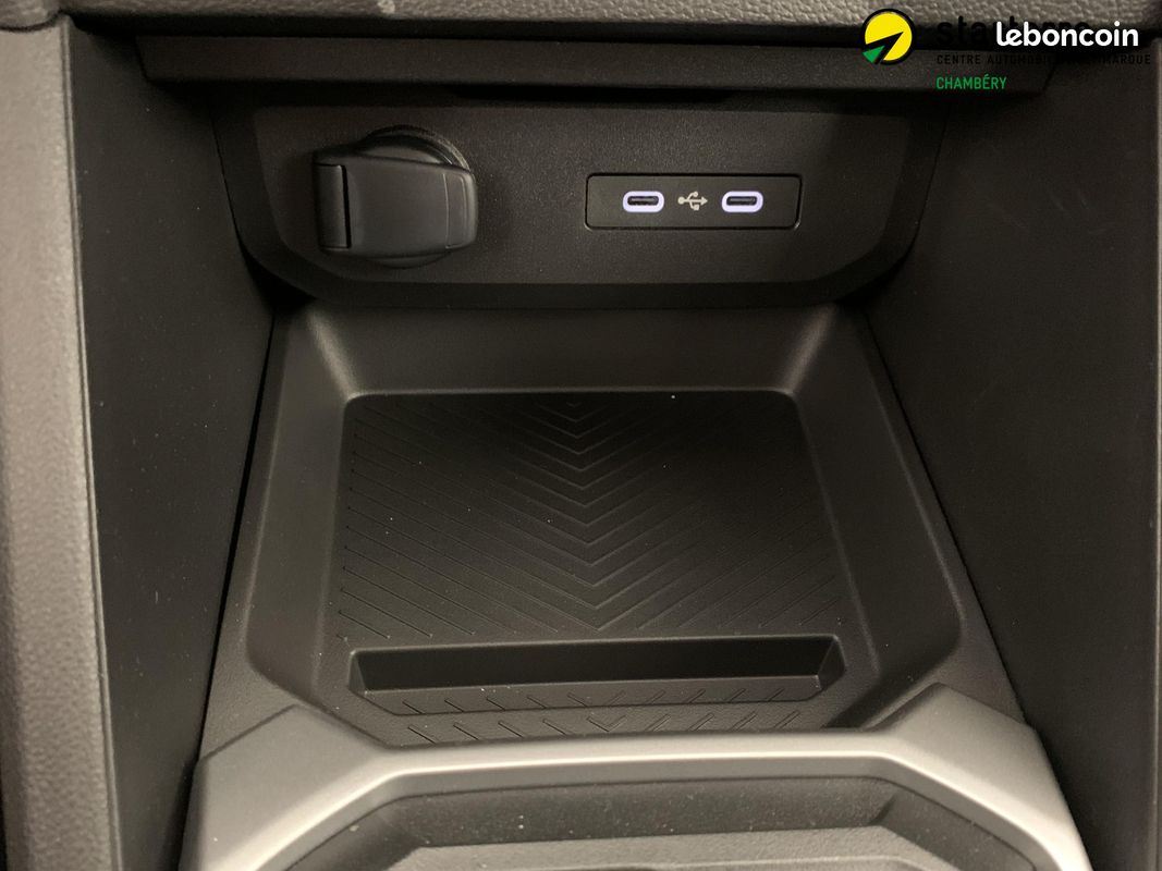 Dacia BIGSTER HYBRID 155 Expression (image 22)