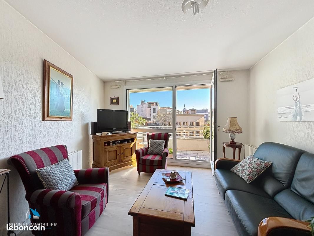Appartement 2 pièces 61 m² · à Clermont-Ferrand · 61 m² · 139 100 €