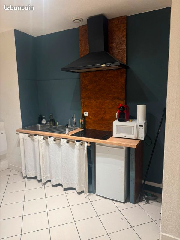 Appartement 1 pièce 23 m² · à Annonay · 23 m² · 320 €