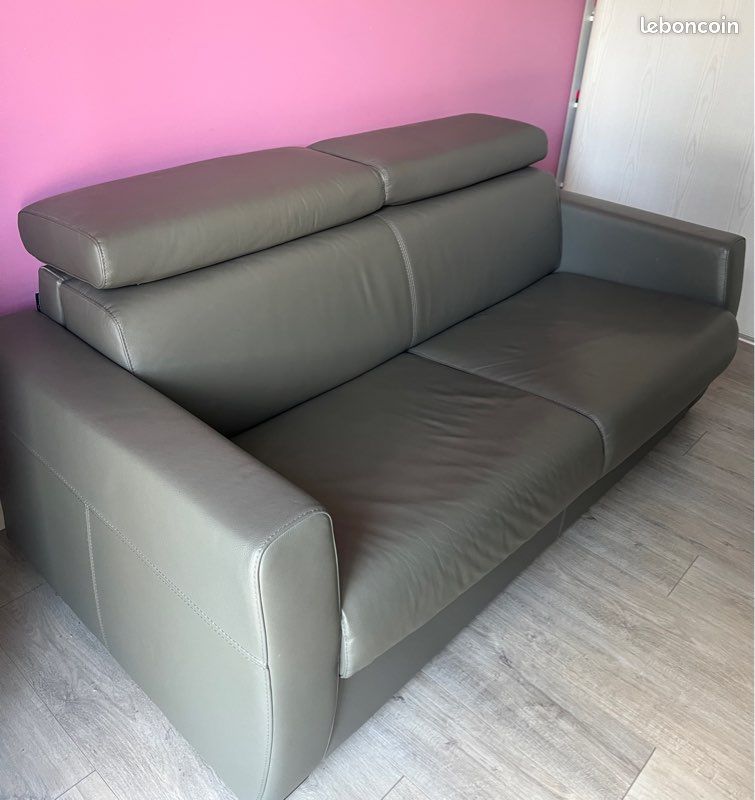 Magnifique canapé convertible en cuir gris (image 2)