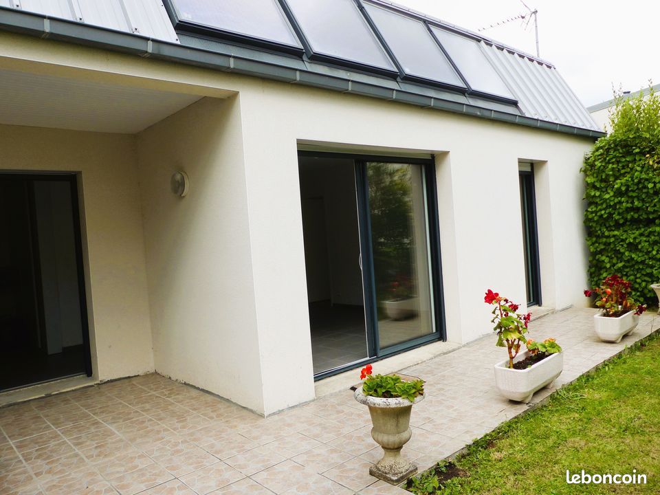 Maison 4 pièces 77 m² · à Pleuven · 77 m² · 262 500 €