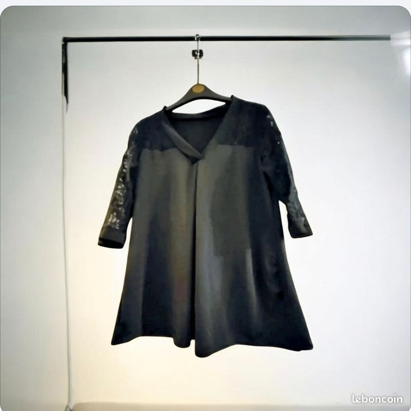 Joli haut femme – col V, manches 3/4, dentelle – taille 42 (image 3)