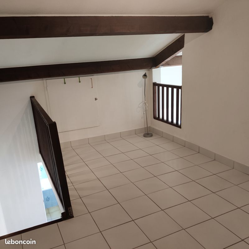T2 35 m², rénové, la Seyne sur mer (image 15)