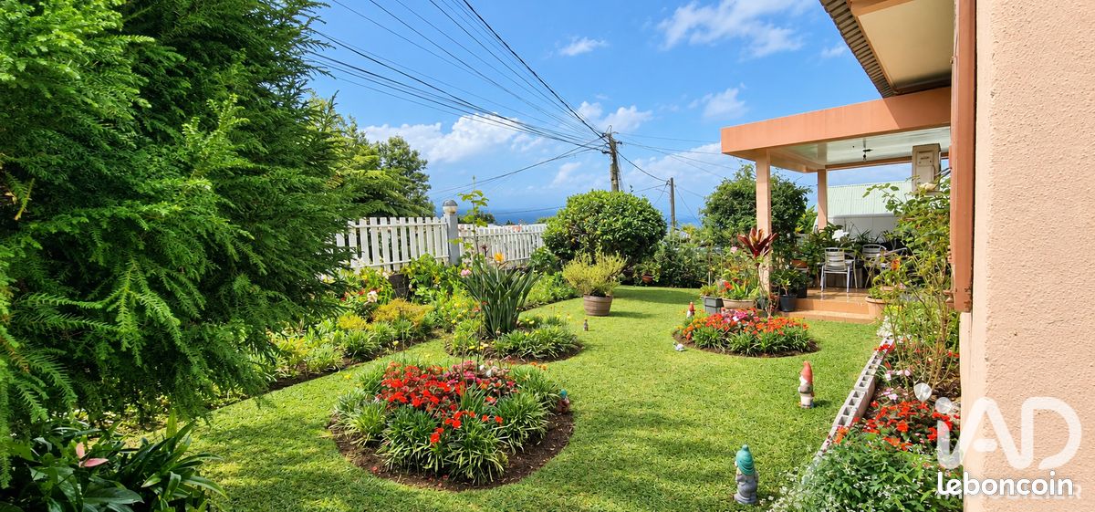Maison 6 pièces 147 m² · à Saint-Joseph · 147 m² · 339 000 €