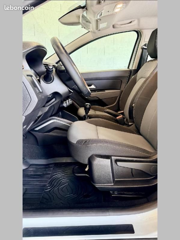 Dacia Duster ECO-G 100 4x2 Extreme (image 6)