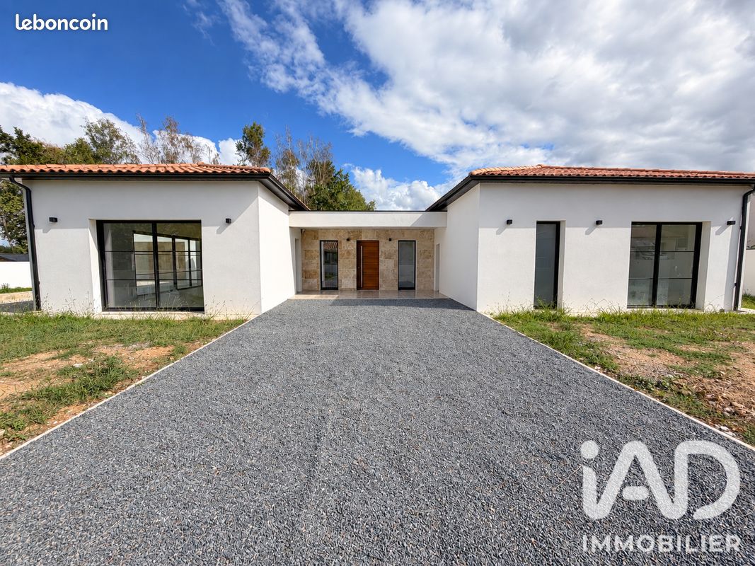 Maison 7 pièces 138 m² · à Loupes · 138 m² · 574 000 €