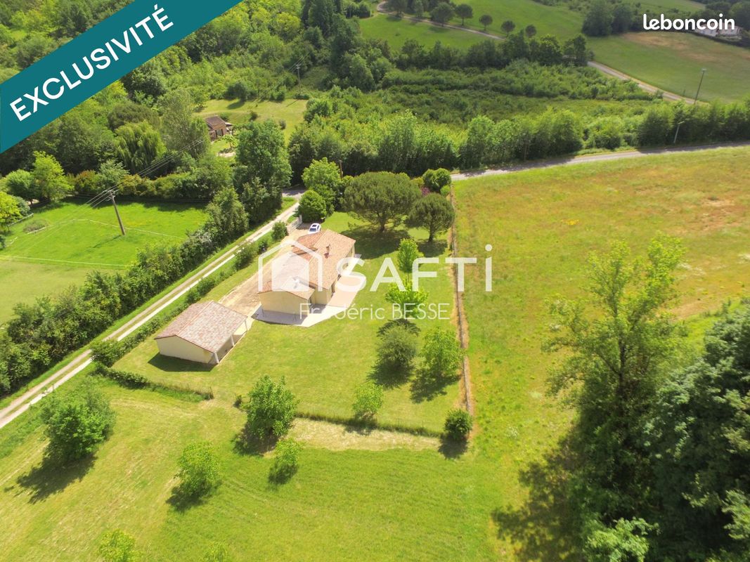 Maison 5 pièces 130 m² · à Saint-Urcisse · 130 m² · 230 000 €