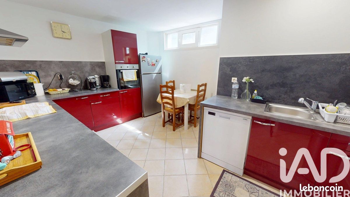Maison familiale 10 pièces 200 m² (image 14)