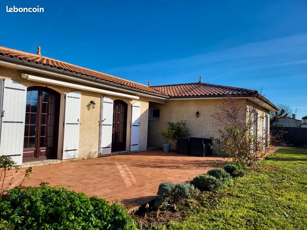 Maison 5 pièces 136 m² · à Izon · 136 m² · 382 000 €