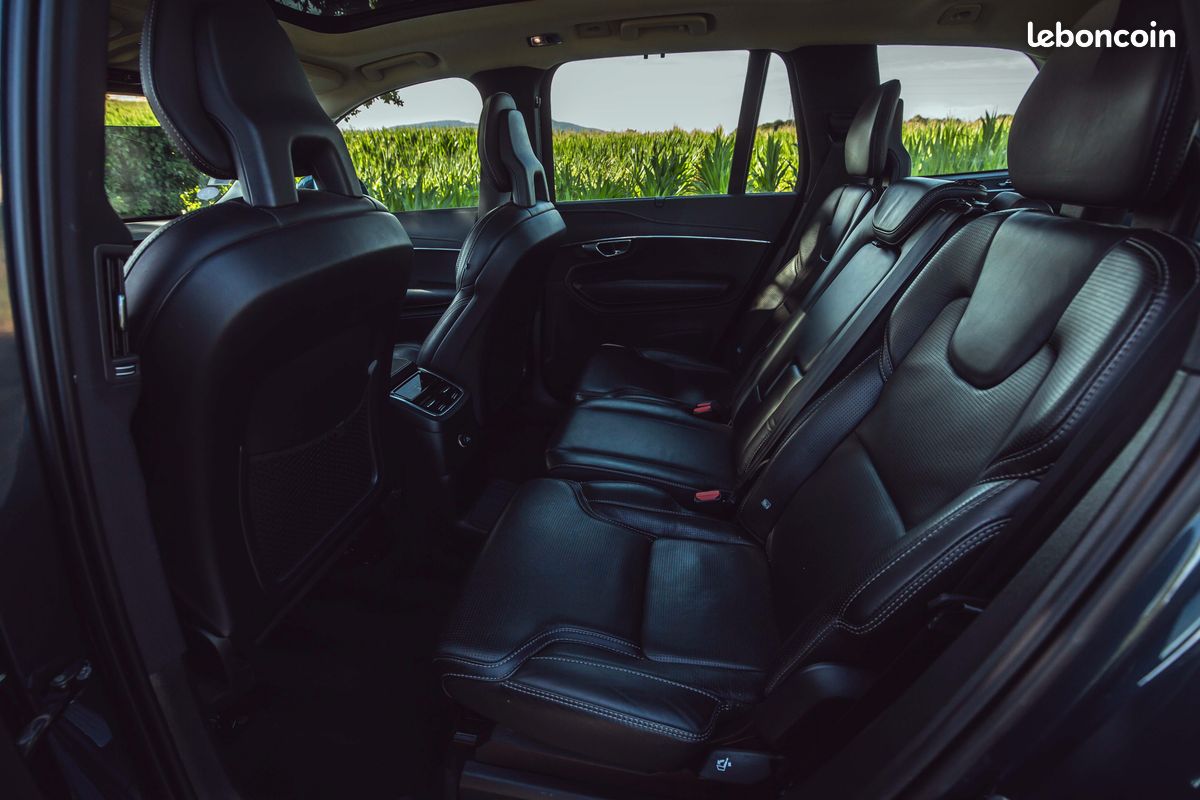 VOLVO XC90 II (2) T8 390 TWIN ENGINE AWD INSCRIPTION GEARTRONIC 8 7 places - révisé - pneus neufs (image 6)