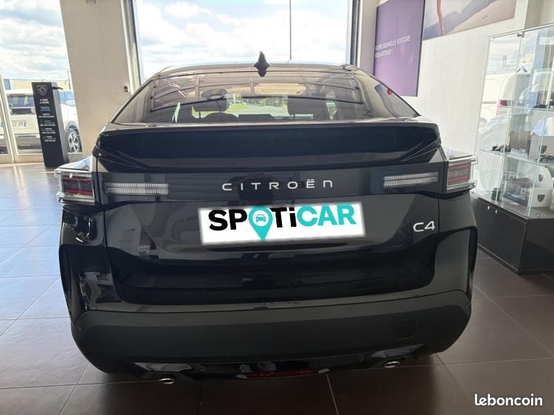 Citroen C4 1.2 Hybride 136ch S&S MAX Automatique (image 3)