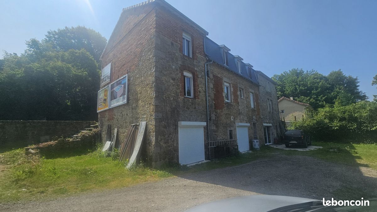 Immeuble 311 m² · à Nexon · 311 m² · 341 250 €