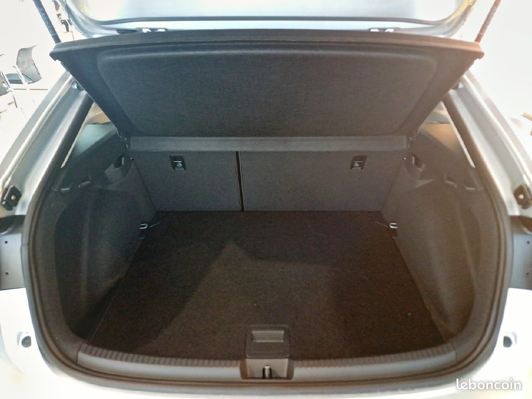 VOLKSWAGEN Taigo 1.0 TSI 116 DSG7 VW Edition (image 20)