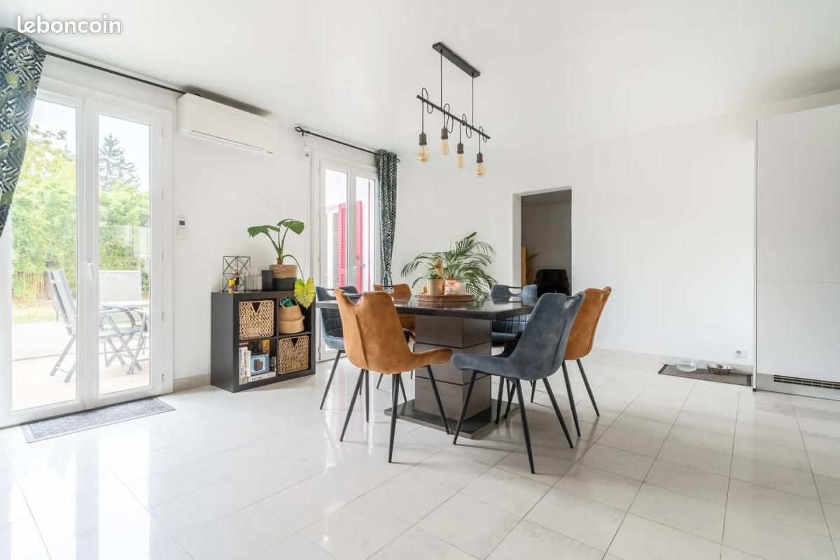 Maison 8 pièces 190 m² · à Conflans-Sainte-Honorine · 190 m² · 549 000 €