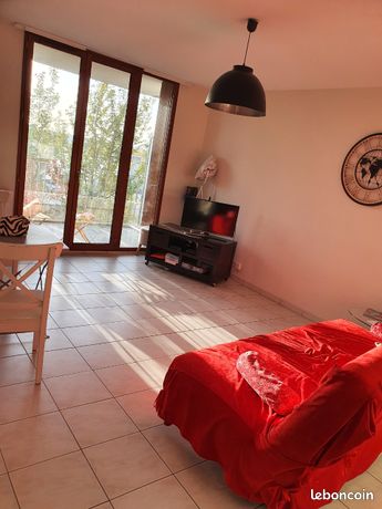 Appartement T3. 70m2. Saint Jacques de la lande