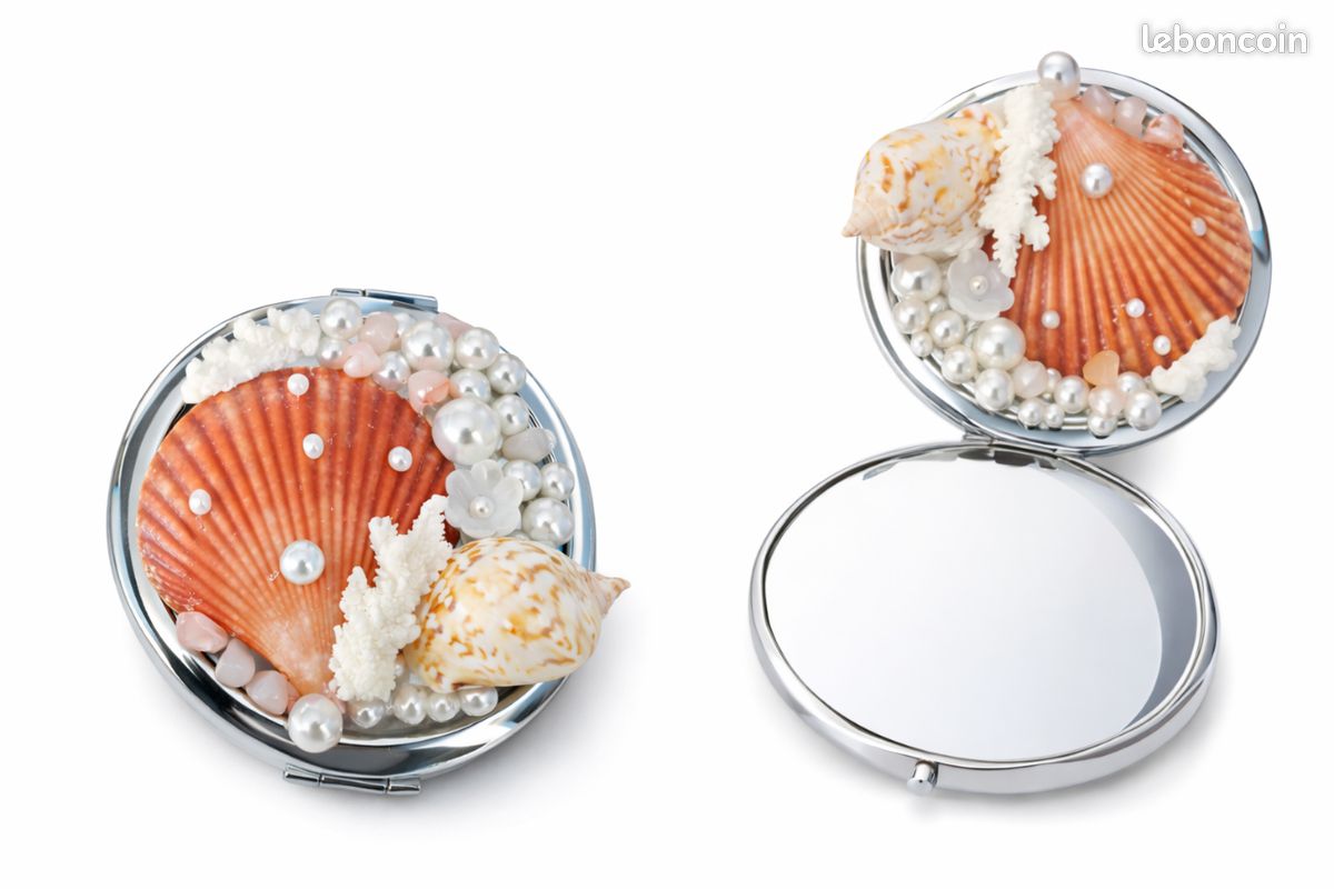 Miror de poche en coquillages (image 1)