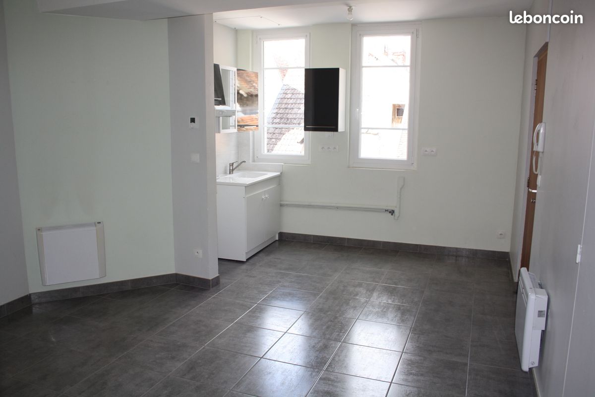 Appartement 2 pièces 47 m² · à Joigny · 47 m² · 440 €