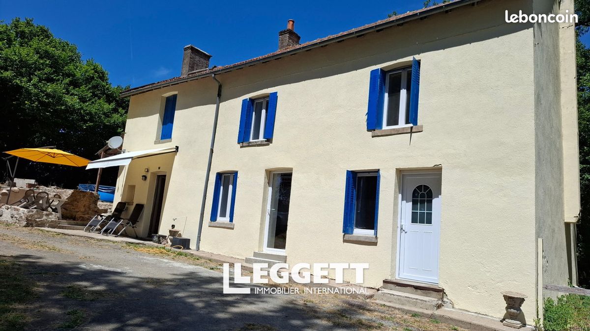 Maison 11 pièces 147 m² · à Saint-Dizier-Masbaraud · 147 m² · 130 800 €