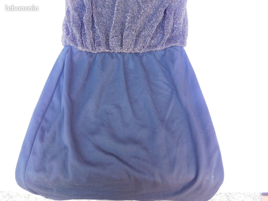 Robe chic noire et bleu (image 3)