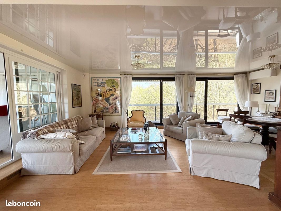 Appartement 5 pièces 146 m² · à Le Chesnay-Rocquencourt · 146 m² · 756 000 €