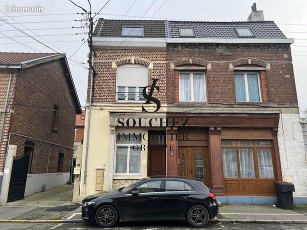 Immeuble 85 m² Annay