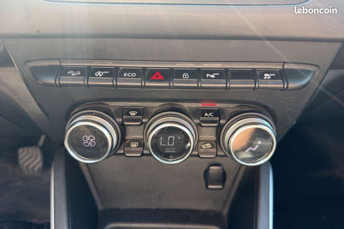 Dacia Duster 1.5 DCI 110 4X4 PRESTIGE (image 13)