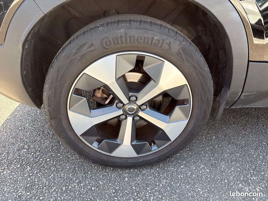VOLVO XC40 B3 163 ch DCT7 Ultimate (image 9)