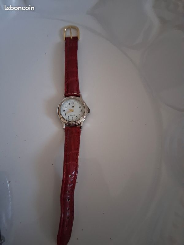 Une montre femme lip (image 2)