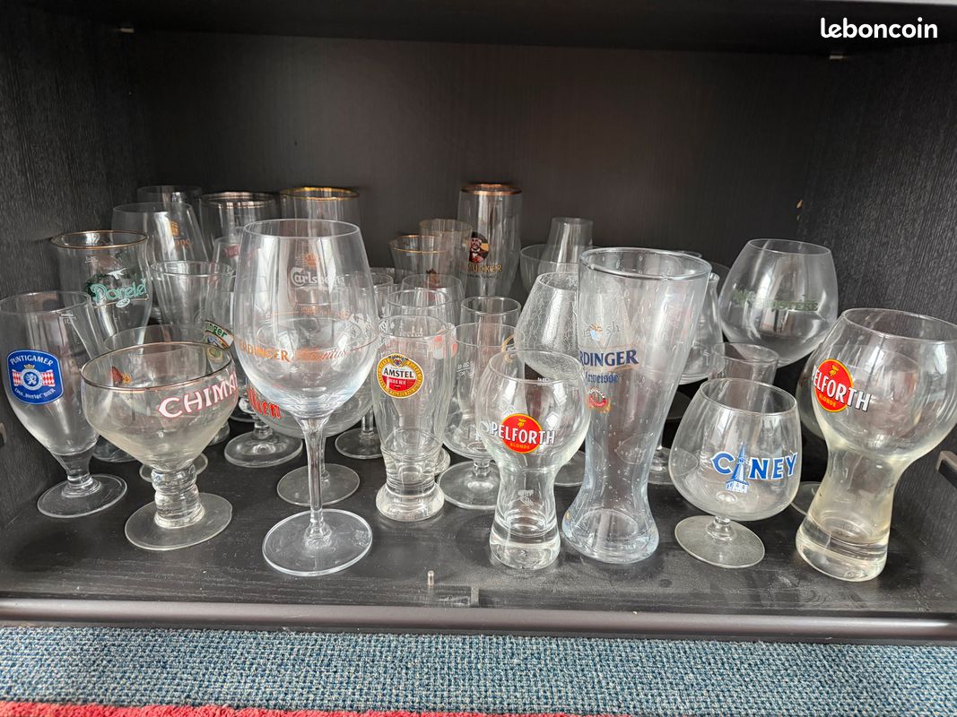 Lot de 125 choppes de bière (image 2)