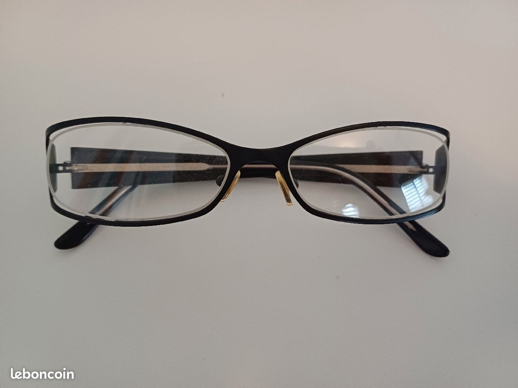 Lunettes de vue noires (image 1)