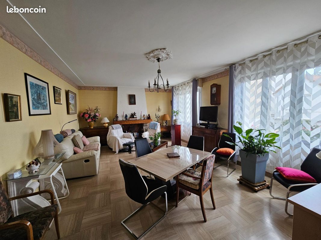 Maison 7 pièces 200 m² (image 2)