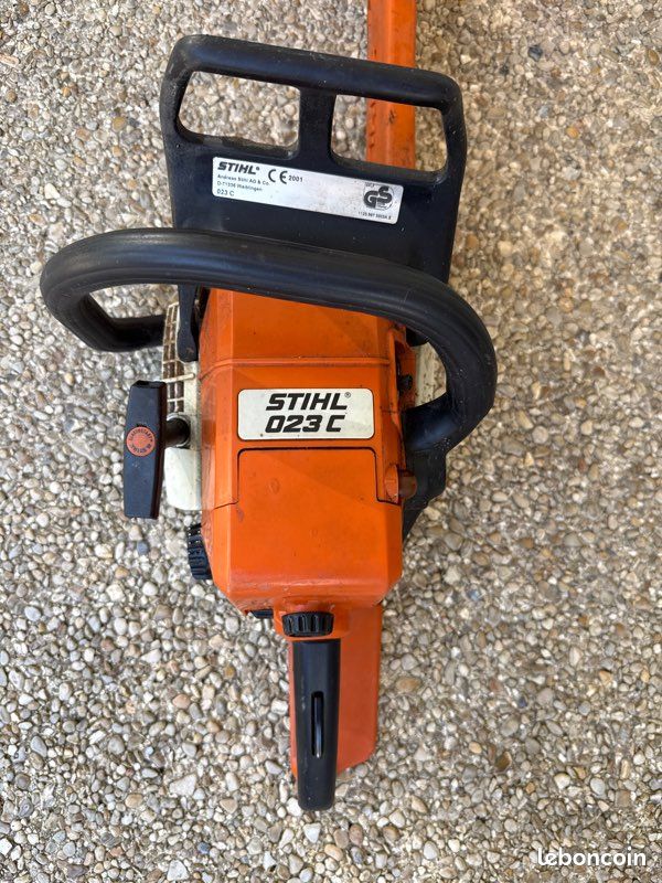 Tronçonneuse STIHL 023C thermique (image 2)