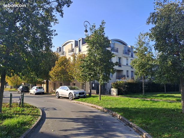Appartement T3 - 60 m² résidence récente de standing à Maisons Laffitte