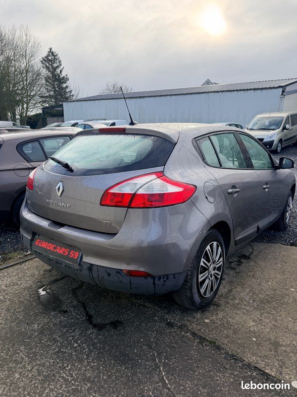 RENAULT MÉGANE 3 1.5 DCI 110cv (image 3)