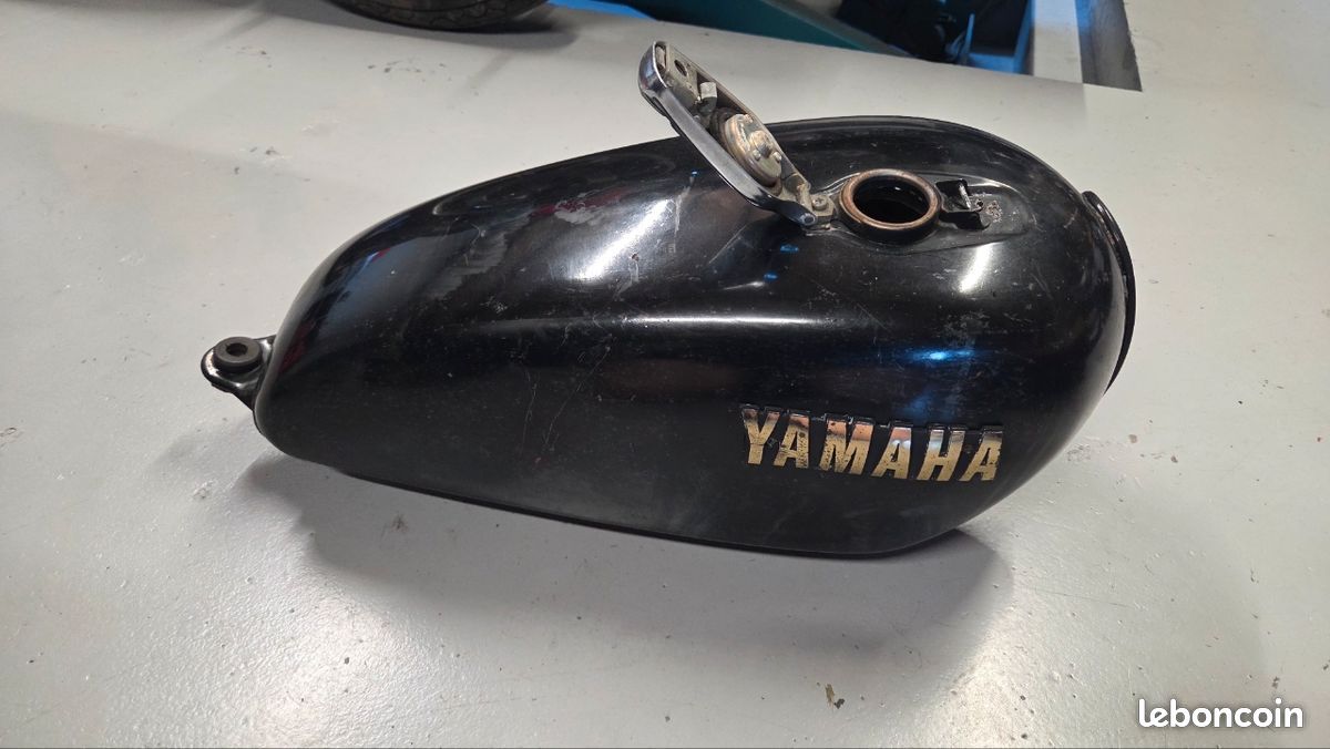 réservoir d essence Suzuki 650 sv - Pièces moto Languedoc