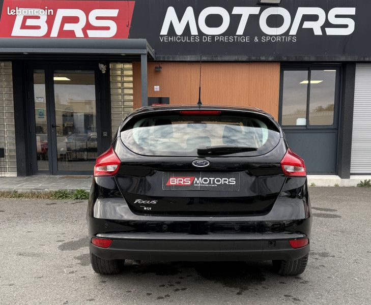 Ford FOCUS 1.5 TDCI 120CH STOP&START BUSINESS NAV (image 6)