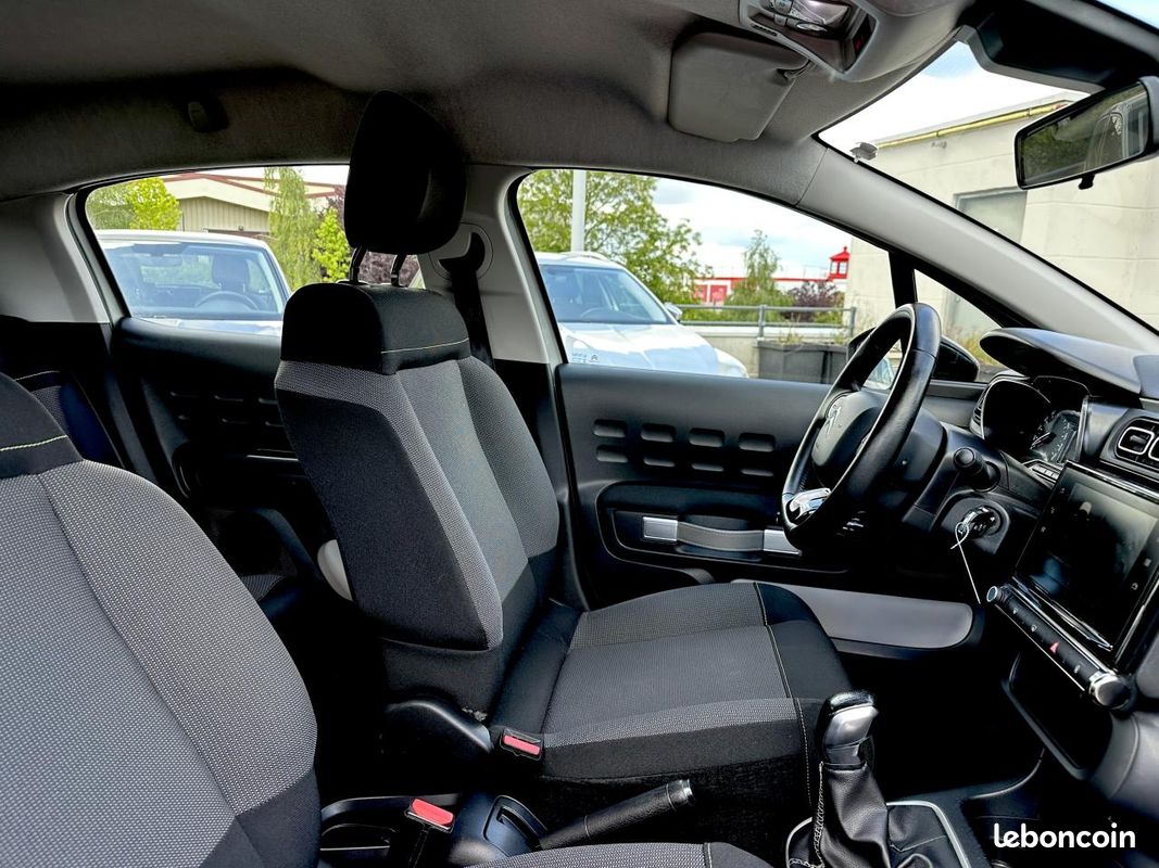 Citroen c3 iii 1.2 puretech 82 s&s shine (image 22)