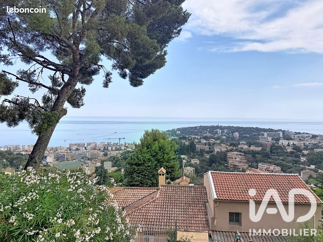 Appartement 5 pièces 180 m² · à Roquebrune-Cap-Martin · 180 m² · 1 190 000 €