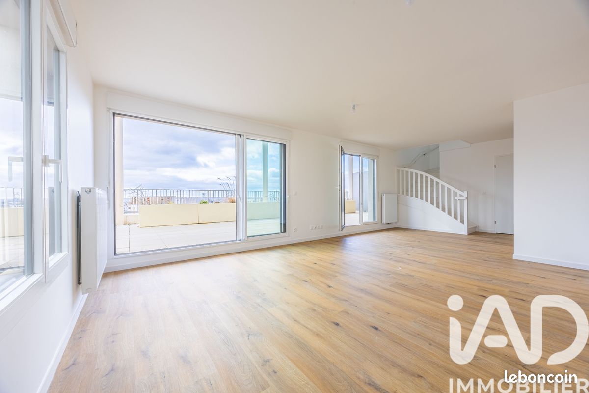 Appartement 4 pièces 93 m² · à Bordeaux · 93 m² · 444 000 €