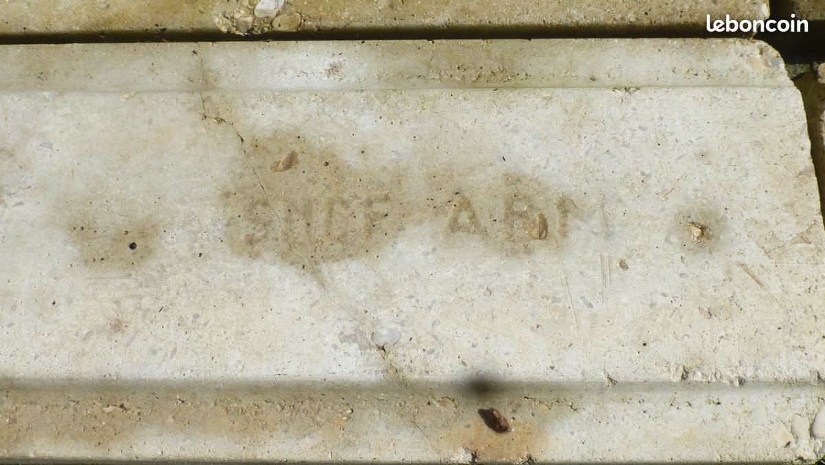 Couvercle de caniveau à câbles en béton, type MM (image 1)
